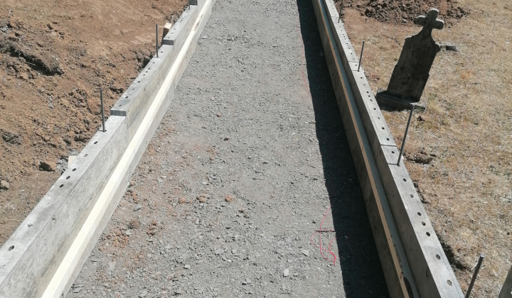 Chodníky cintorín 2025