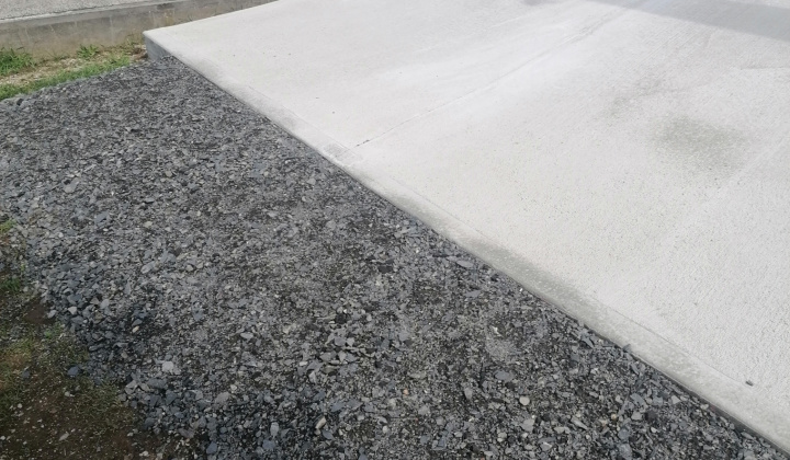 Chodníky cintorín 2025